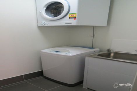 Property photo of 1/18 Theresa Street Emerald QLD 4720