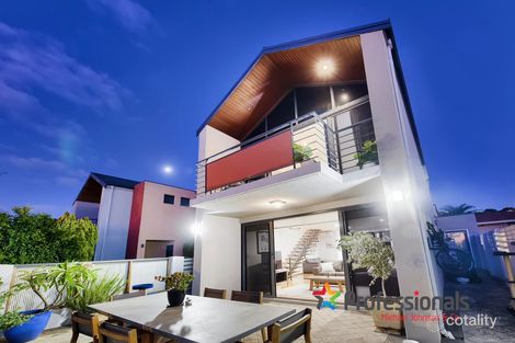 18a Monterey St, Nollamara, WA 6061