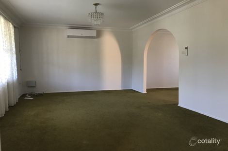 Property photo of 4 Somers Close Metford NSW 2323