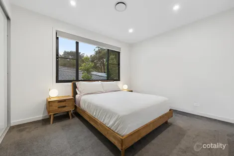 Property photo of 2/8 Blacket Street Heathcote NSW 2233