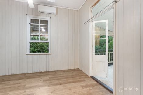 Property photo of 6 Bowen Street Woodend QLD 4305