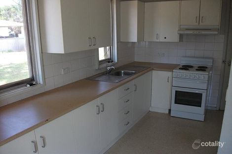 Property photo of 18 Phillip Place Griffith NSW 2680