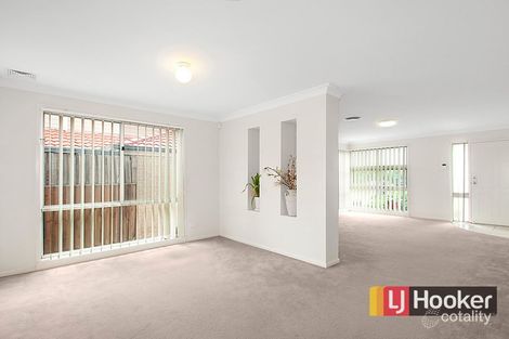 Property photo of 15 Tianie Way Parklea NSW 2768