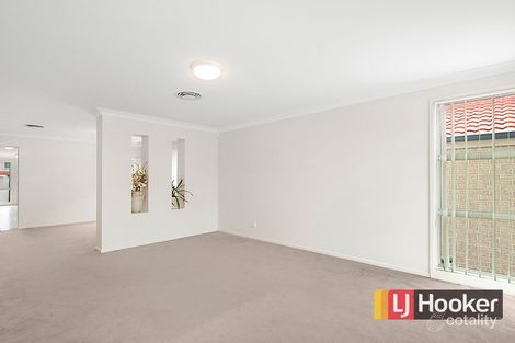 Property photo of 15 Tianie Way Parklea NSW 2768