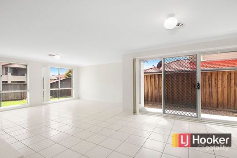 Property photo of 15 Tianie Way Parklea NSW 2768