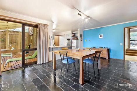 Property photo of 34 Onkara Court Eltham VIC 3095