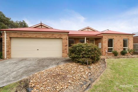 Property photo of 14 Watts Terrace Pakenham VIC 3810