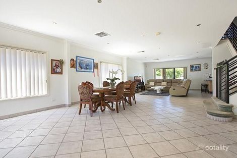 Property photo of 3A Pipon Close Green Valley NSW 2168