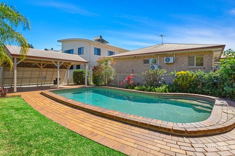 1 Fourth Ave, Scarborough, QLD 4020