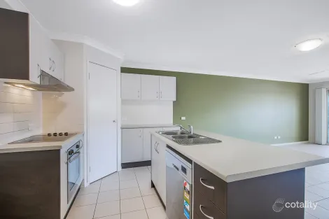 2/33 Michael David Dr, Warner, QLD 4500