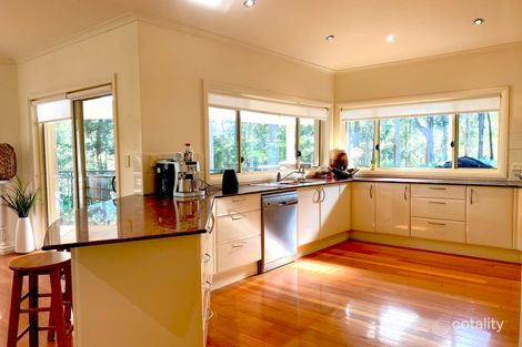 Property photo of 27 Figtree Drive Diamond Beach NSW 2430