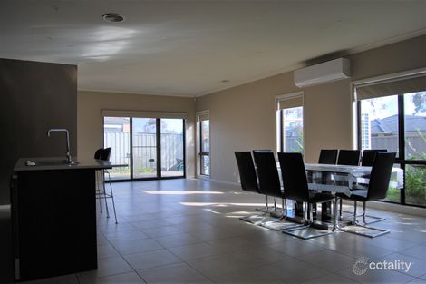 Property photo of 9 Chorus Way Cranbourne East VIC 3977