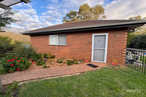 Property photo of 2 De Salis Drive Junee NSW 2663