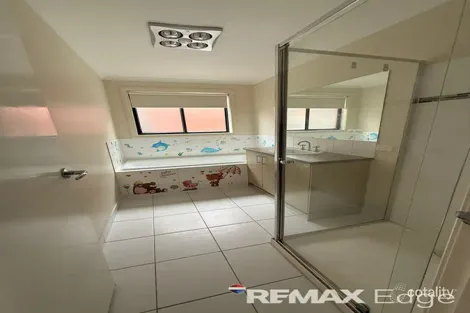 Property photo of 12 Island Way Point Cook VIC 3030