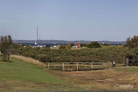 17/2 Skinner St, Hastings, VIC 3915