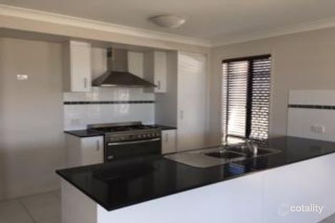 Property photo of 8 Chase Crescent North Lakes QLD 4509