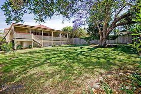 32 Wyena St, Camp Hill, QLD 4152