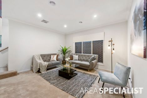 Property photo of 116 Bondi Parade Point Cook VIC 3030