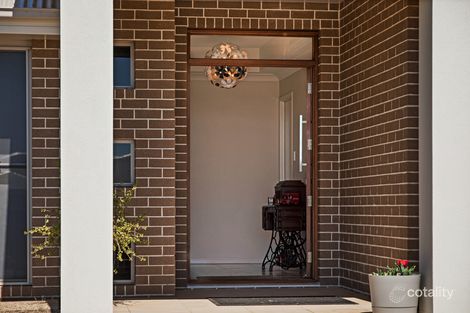 Property photo of 28 Maculan Crescent Westbrook QLD 4350