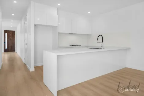Property photo of 29 Falconer Drive Mickleham VIC 3064