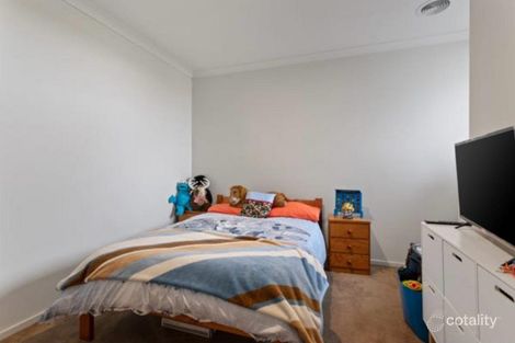 Property photo of 17 Jolimont Road Point Cook VIC 3030