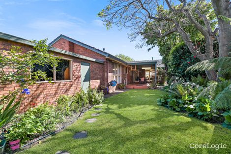 Property photo of 59 Diosma Drive Glen Waverley VIC 3150