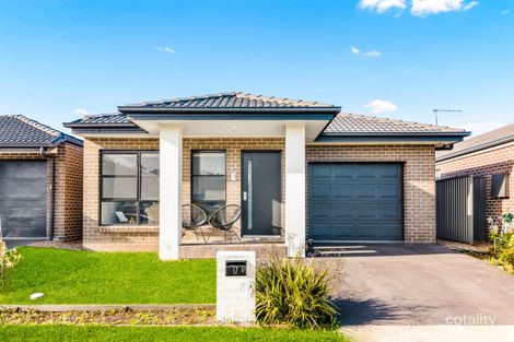 Property photo of 17 Irving Terrace Middleton Grange NSW 2171