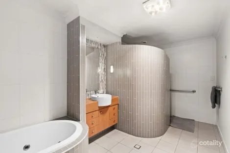 Property photo of 24 Fairway Drive Pittsworth QLD 4356