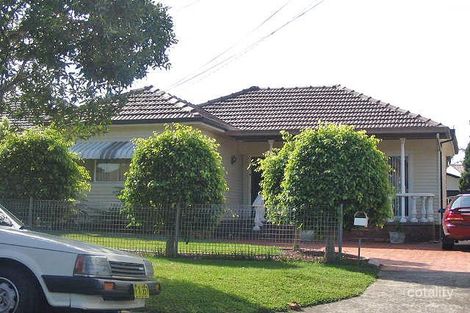 35 Shellcote Rd, Greenacre, NSW 2190