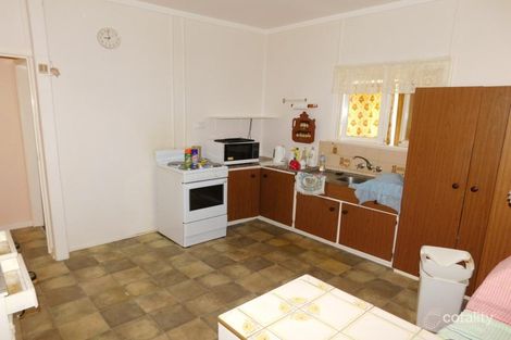 Property photo of 2 Browne Street Yarraman QLD 4614