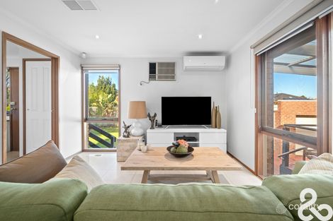 Property photo of 23 Azalea Avenue Mill Park VIC 3082