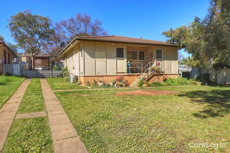 Property photo of 1 Weeroona Place Cowra NSW 2794