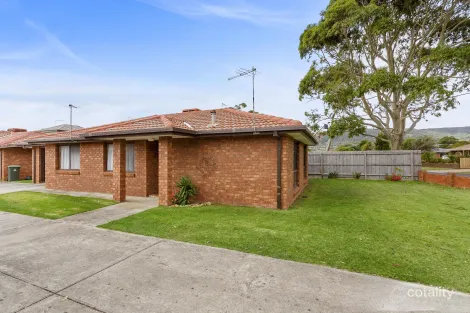 1/6 Cairns St, Rosebud, VIC 3939