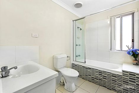 Property photo of 8/30 Carmarthen Circuit Pacific Pines QLD 4211