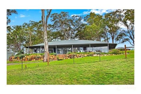 4 Bimbadeen Pl, Yellow Rock Ridge, NSW 2527