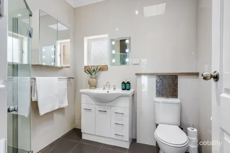 Property photo of 8 Alice Street Hove SA 5048