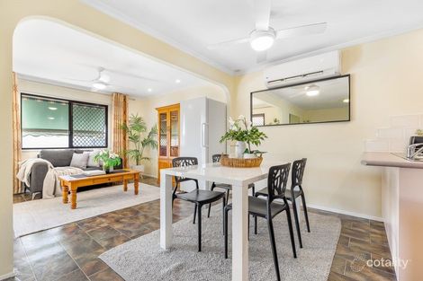 Property photo of 6 Pine Street Hillcrest QLD 4118