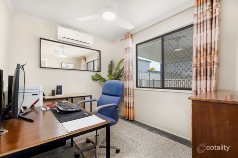 Property photo of 6 Pine Street Hillcrest QLD 4118