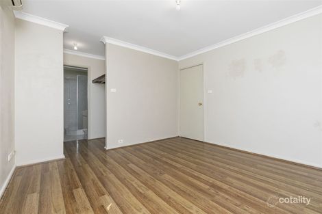 Property photo of 8A Meadow Close Kardinya WA 6163