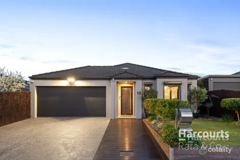 18 Great Barr Cres, Caroline Springs, VIC 3023