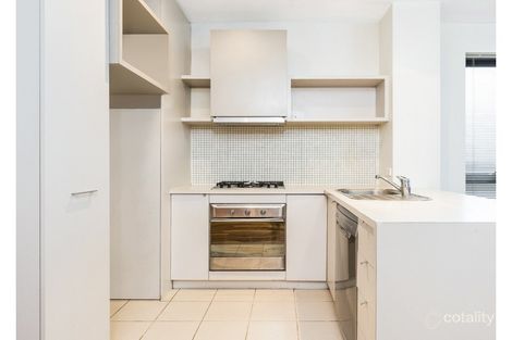 Property photo of 607/639 Little Bourke Street Melbourne VIC 3000