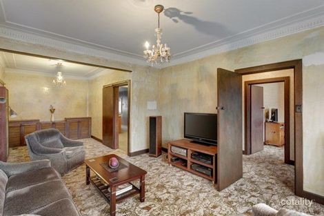 Property photo of 56 Bird Avenue Northcote VIC 3070