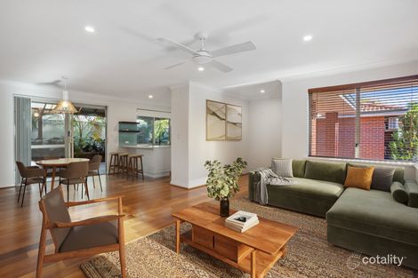 2/31 Scalby St, Scarborough, WA 6019