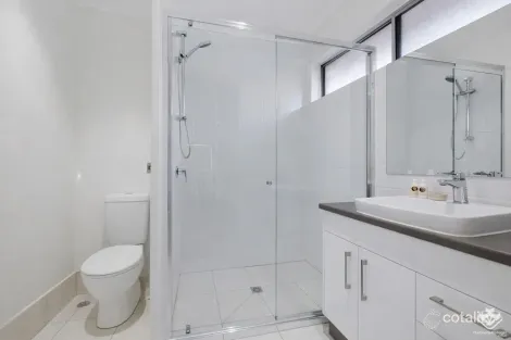 Property photo of 11 Surwold Way Loganlea QLD 4131