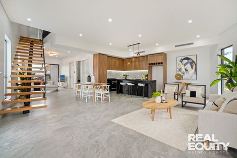 Property photo of 1 Ingoola Close Moorebank NSW 2170