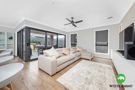 Property photo of 32 Quigley Street Googong NSW 2620