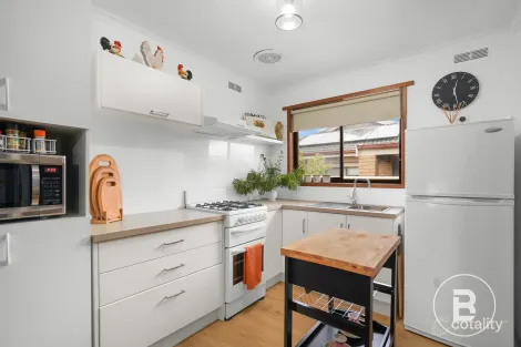 Property photo of 8/120 Grant Street Sebastopol VIC 3356