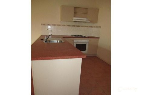 Property photo of 1 Berrima Close Craigieburn VIC 3064