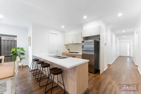 Property photo of 15 Beartooth Road Truganina VIC 3029