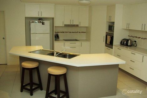 Property photo of 6 Pinehurst Drive Wondunna QLD 4655